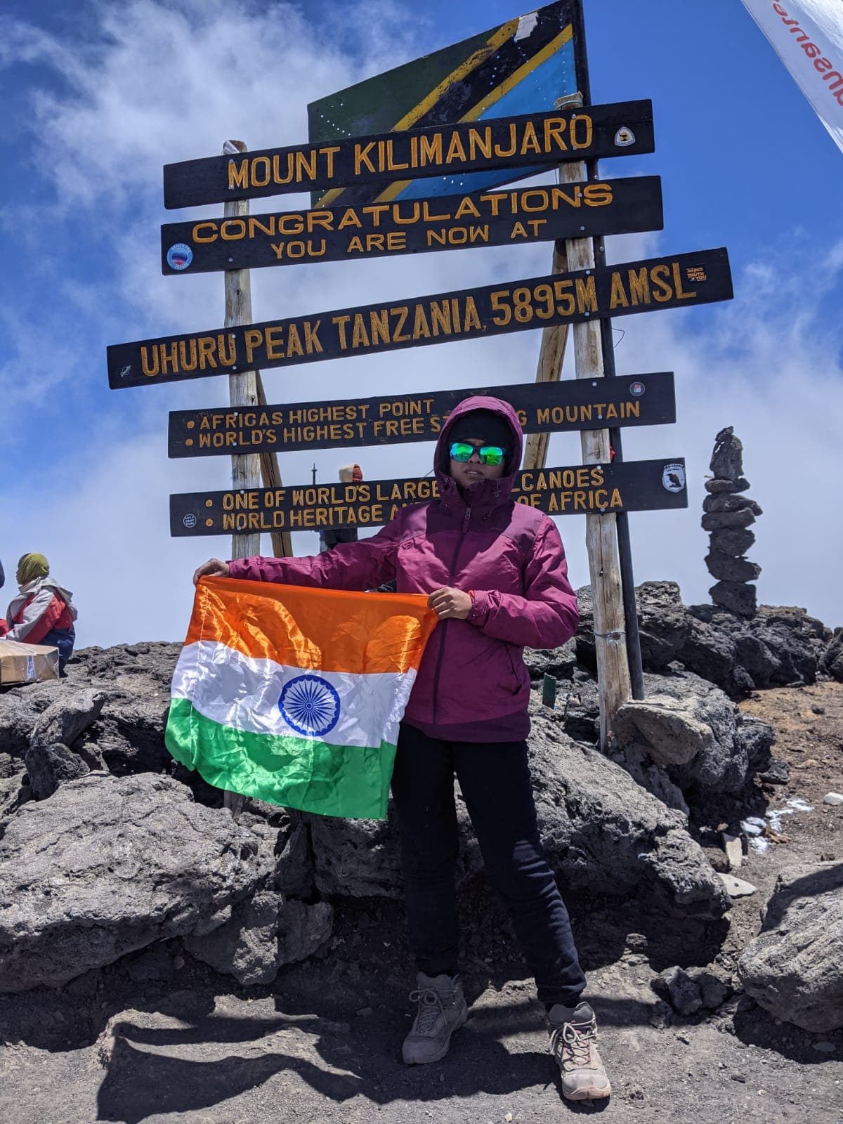 Kilimanjaro womens trekking guide